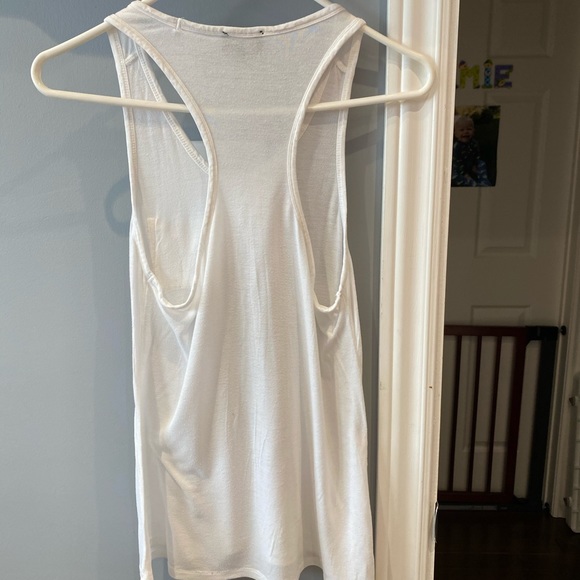 Wilfred Free Tank with pocket - Picture 3 of 5